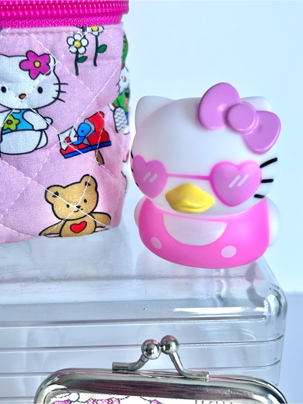 🩷(HK405) Hello Kitty Adorable 5-Piece Travel Pouch Bundle! - Picture 9 of 15